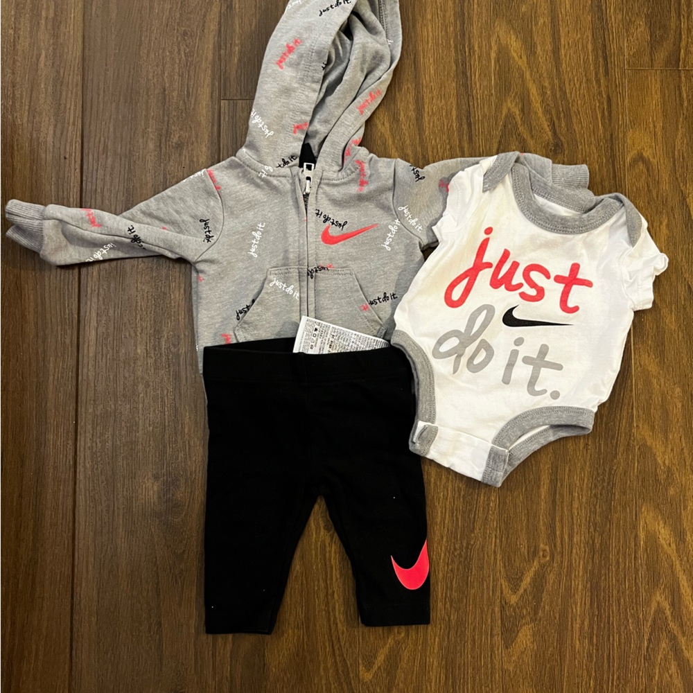 Nike Black pink and white sit with pants hoodie and onesie